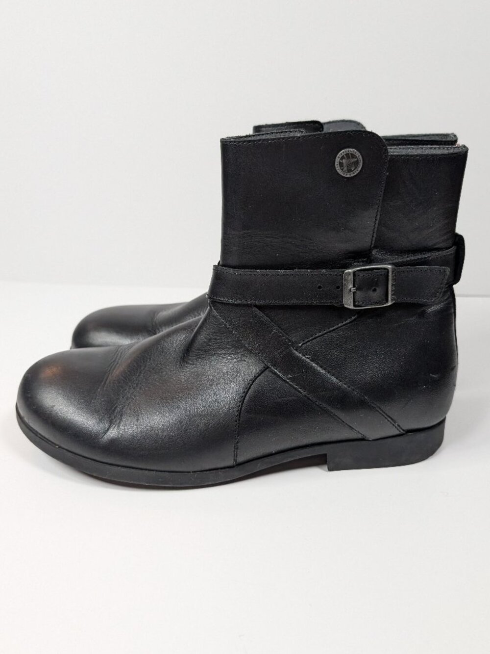 Great condition Women's BIRKENSTOCK Collins Blk Leather Zip Ankle Boot Size 39